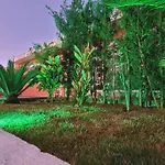 Deck Hostel Taquaral